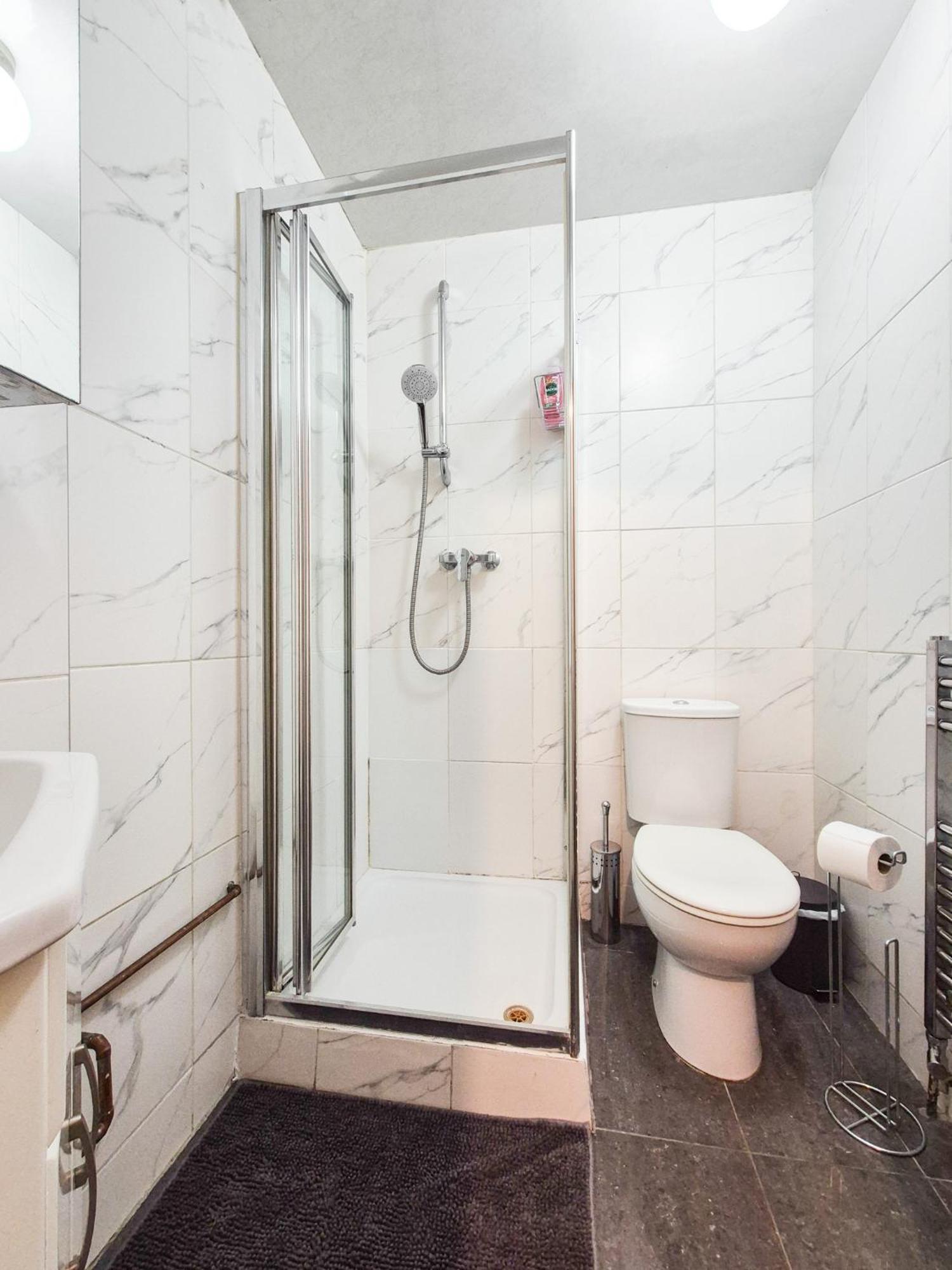 Two Bedroom In Islington Лондон Экстерьер фото
