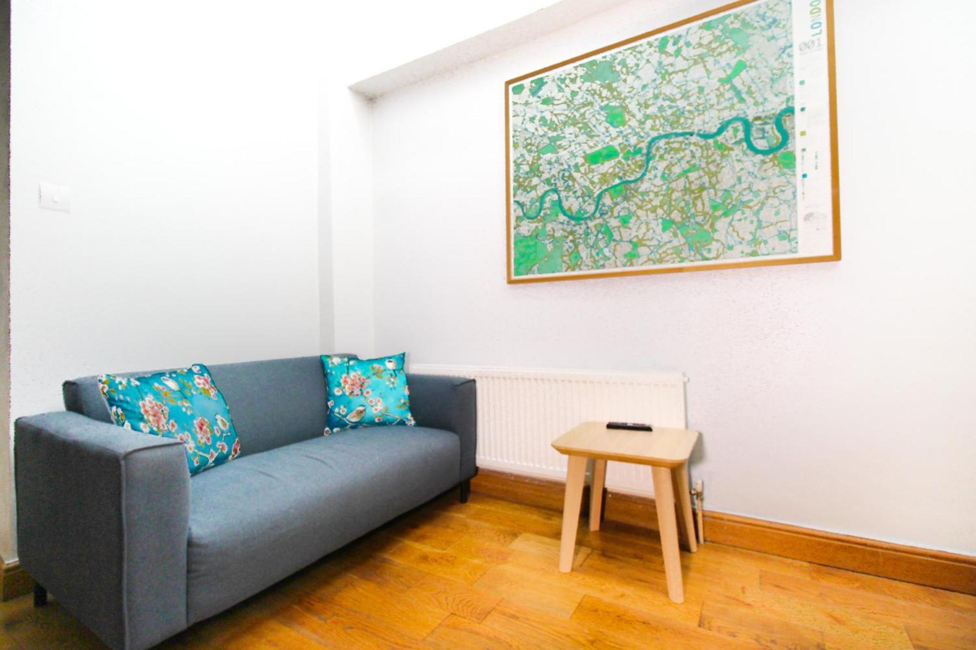 Two Bedroom In Islington Лондон Экстерьер фото